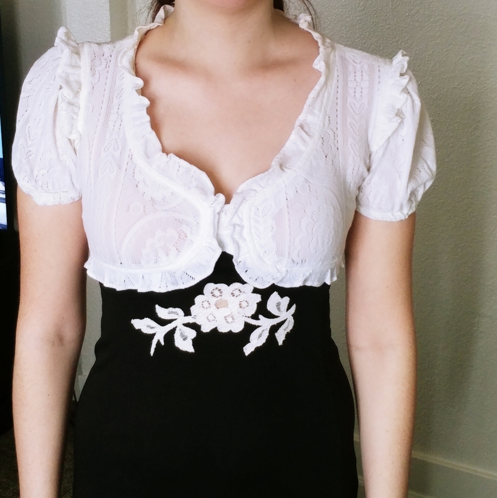 SALE VINTAGE Lacey Black Fitted Maxi Floral Dress